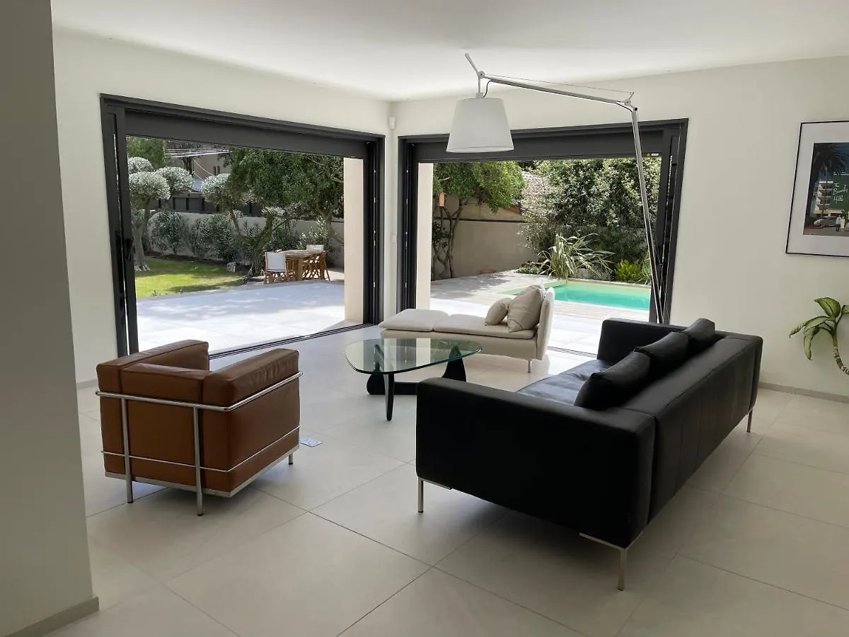 Villa Contemporaine Avec Piscine Villeneuve-les-Avignon